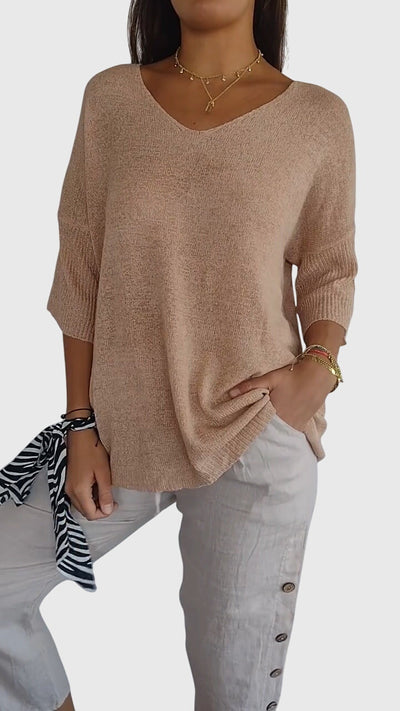 Vayla | Elegant V-Neck Top