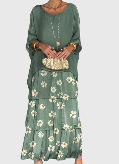 Vayla | Long and Flowing Elegant Dress