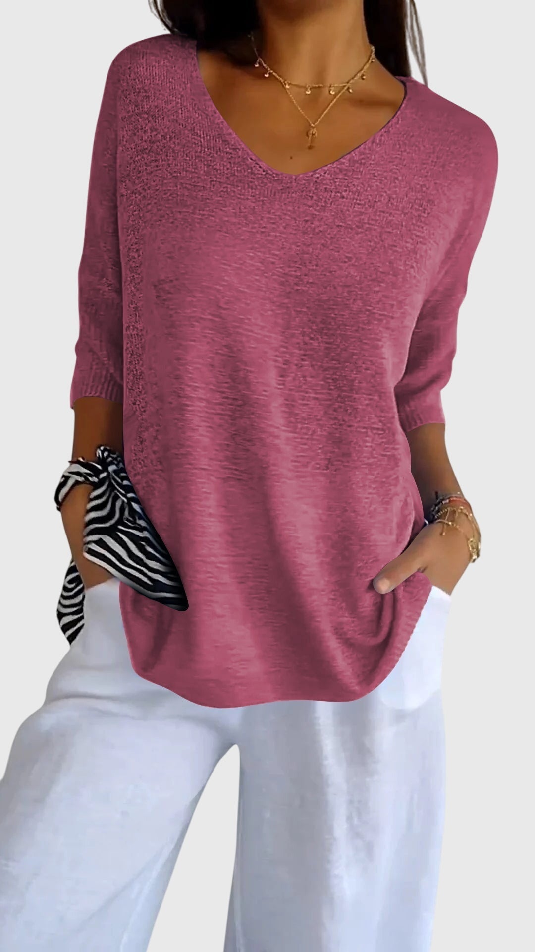Vayla | Elegant V-Neck Top