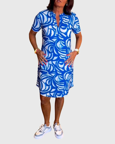 Vayla | Flattering Avenue Walk Dress