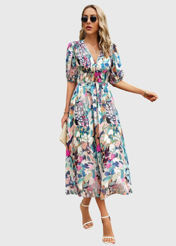 Vayla | Flattering Floral Midi Dress