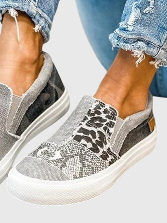 Vayla | Pain-Relief Slip-On Shoes