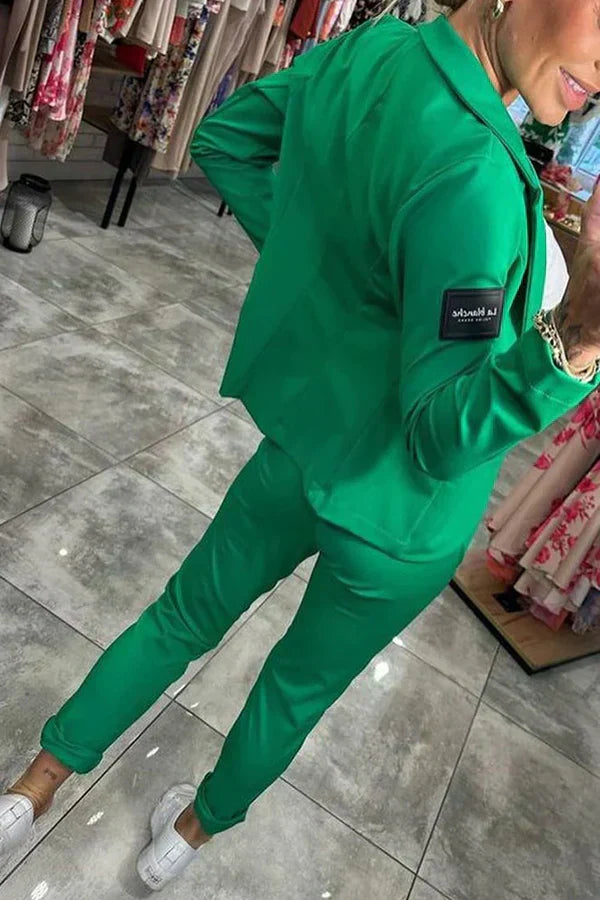 Isabelle | A personalized set with a soft jacket and loose-fitting joggers