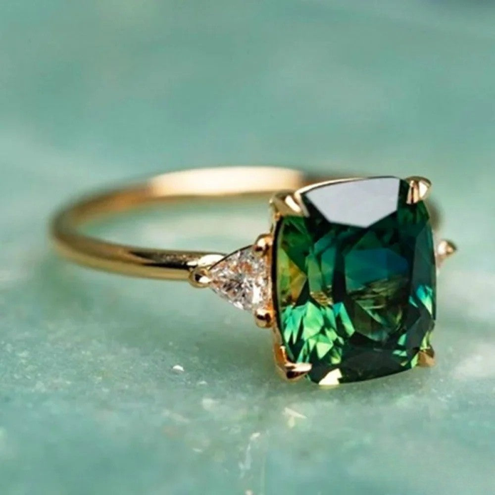 Vayla Gold Ring with Green Zirconia |