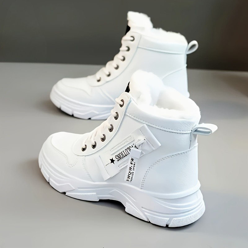 Vayla | Warm Lace-Up Winter Boots