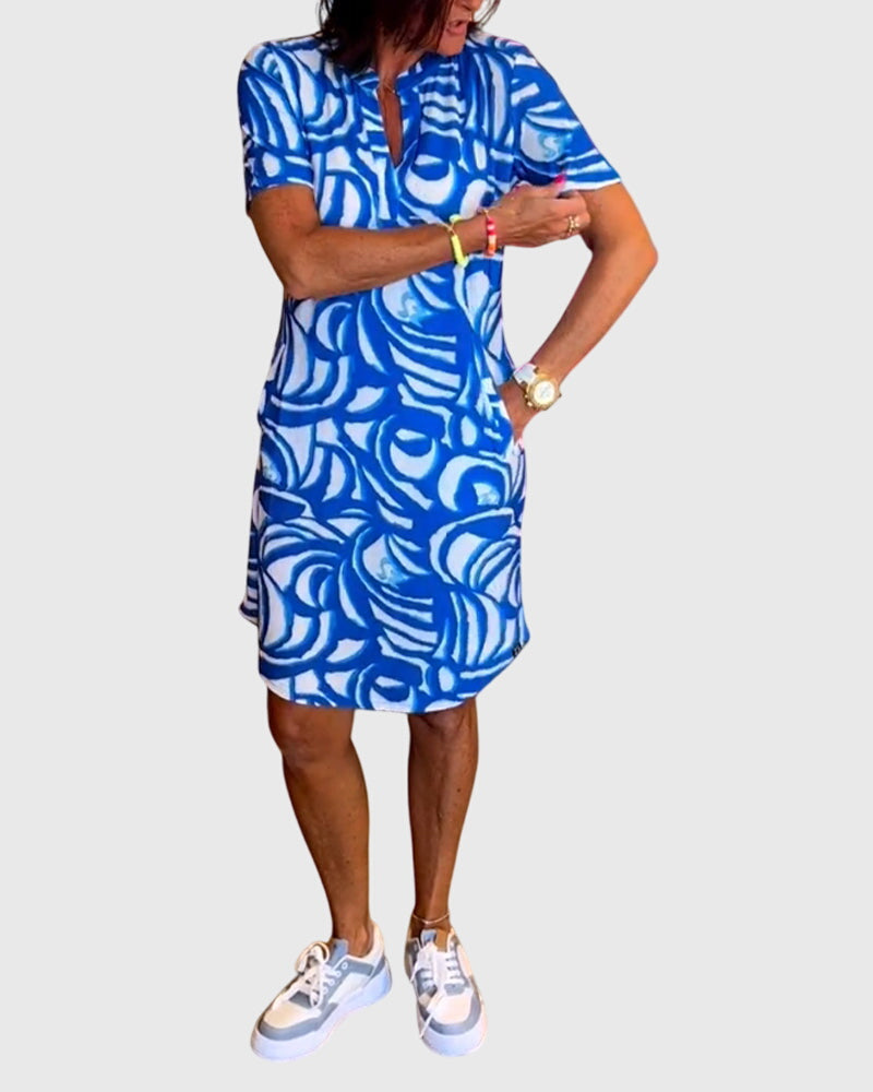 Vayla | Flattering Avenue Walk Dress