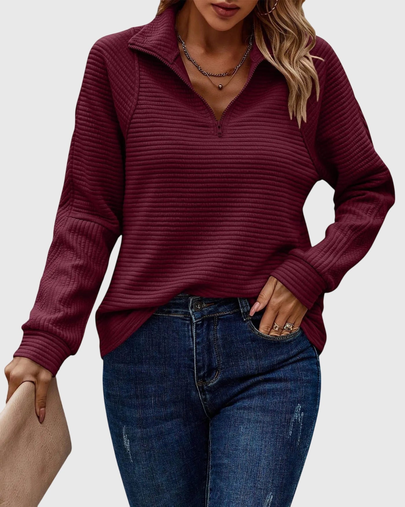 Vayla | Elegant Sweater with Zipper