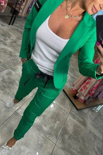 Isabelle | A personalized set with a soft jacket and loose-fitting joggers