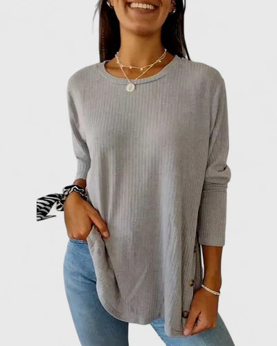 Vayla | Elegant Crew Top