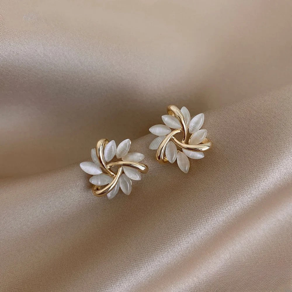 Vayla Elegant Gold Earrings with Exquisite Opal Flower Motifs |