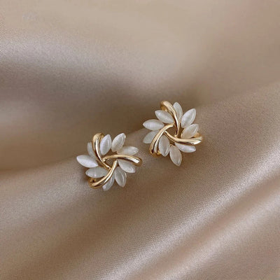 Vayla Elegant Gold Earrings with Exquisite Opal Flower Motifs |
