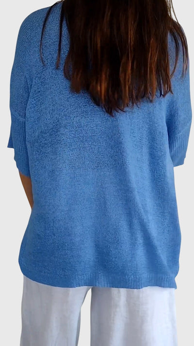 Vayla | Elegant V-Neck Top