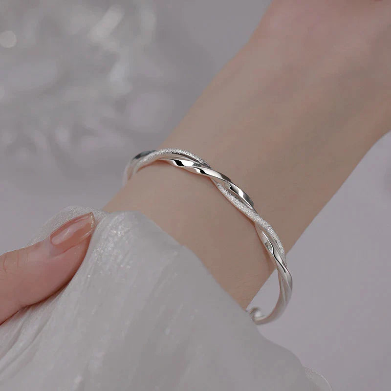 Vayla | Braided Silver Bracelet