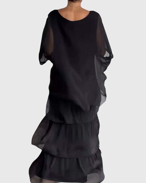 Vayla | Long and Flowing Elegant Dress