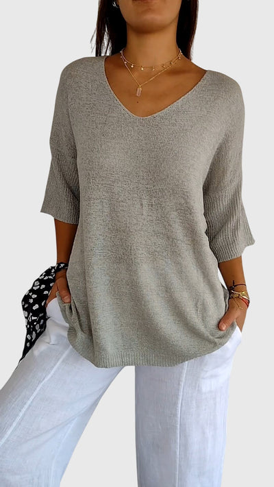 Vayla | Elegant V-Neck Top