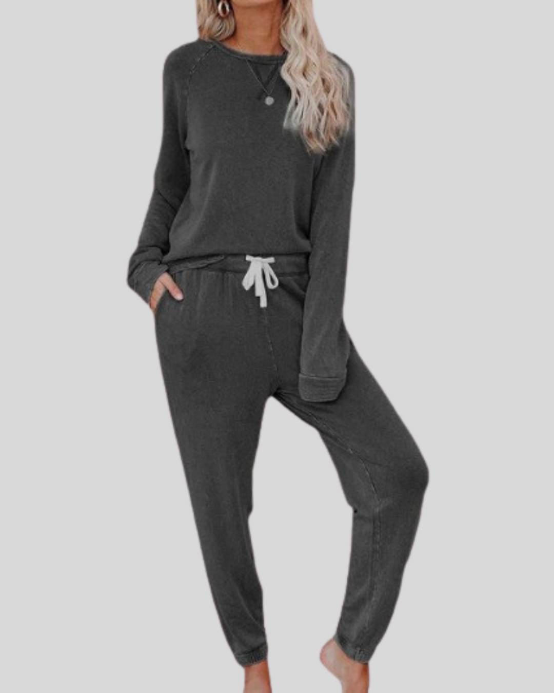 Vayla | Casual Long Sleeve and Sweatpants Set