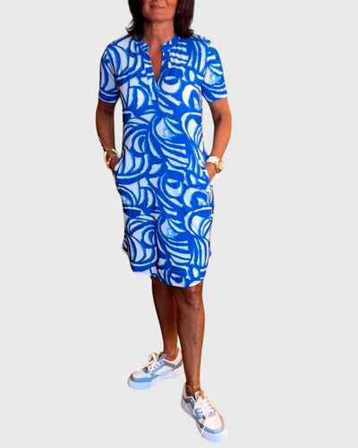 Vayla | Flattering Avenue Walk Dress