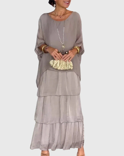 Vayla | Long and Flowing Elegant Dress