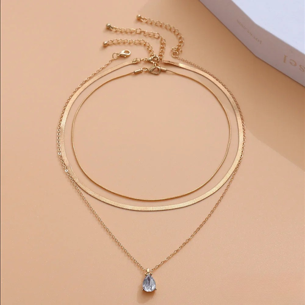 Vayla | Layered Necklace with Gold-Coloured Zirconia Pendant