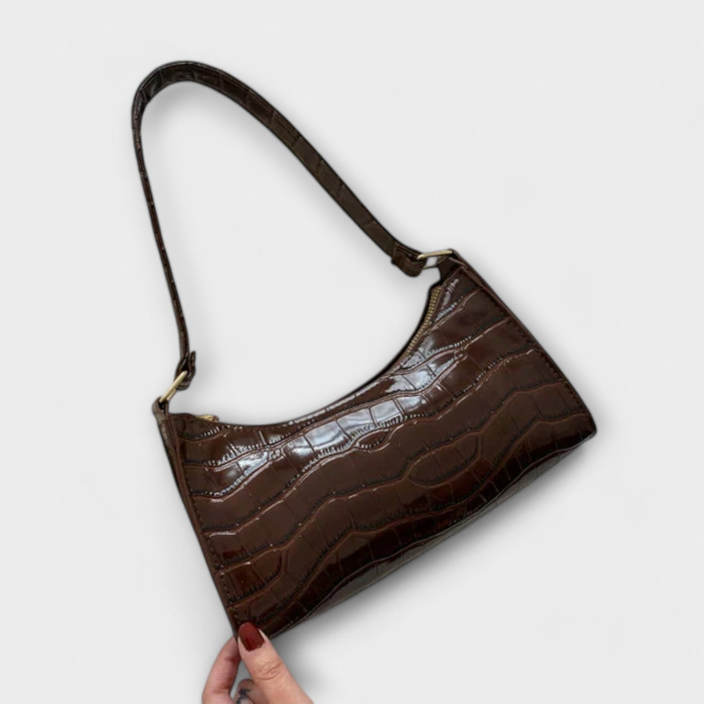 Vayla | Shiny Leather Bag