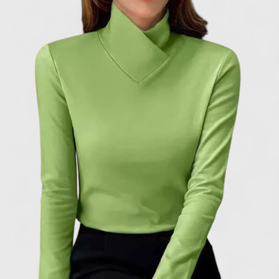 Vayla | Elegant Turtleneck