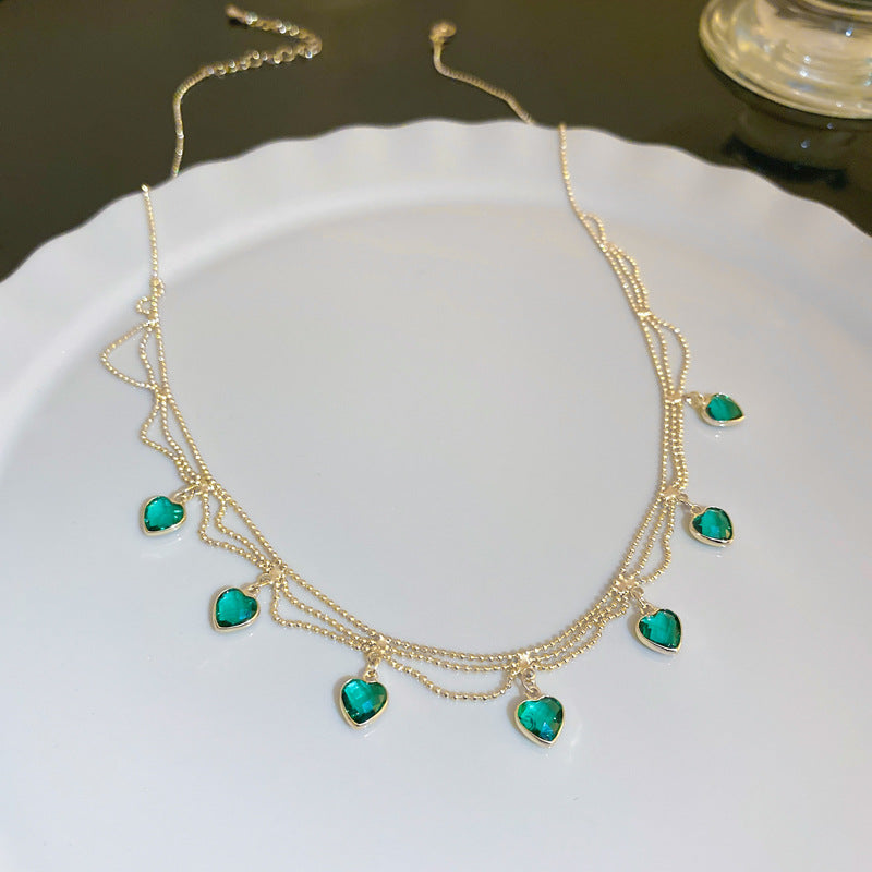 Vayla | Heart Necklace