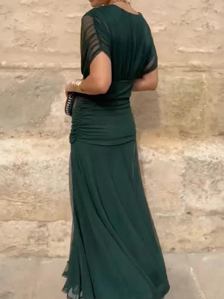 Vayla | Elegant Dress With V-Neckline