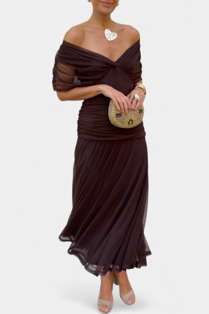 Vayla | Elegant Dress With V-Neckline