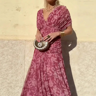 Vayla | Elegant Dress With V-Neckline