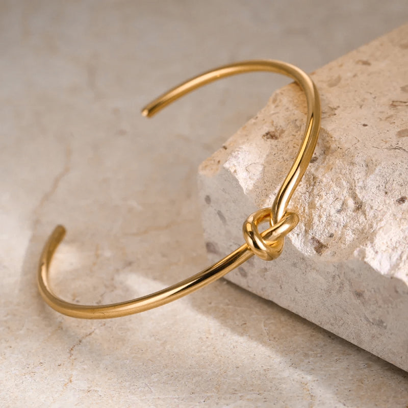 Vayla | Adjustable Vintage Knot Bracelet