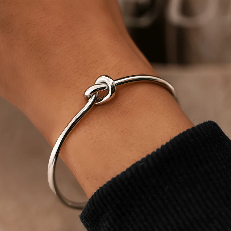 Vayla | Adjustable Vintage Knot Bracelet