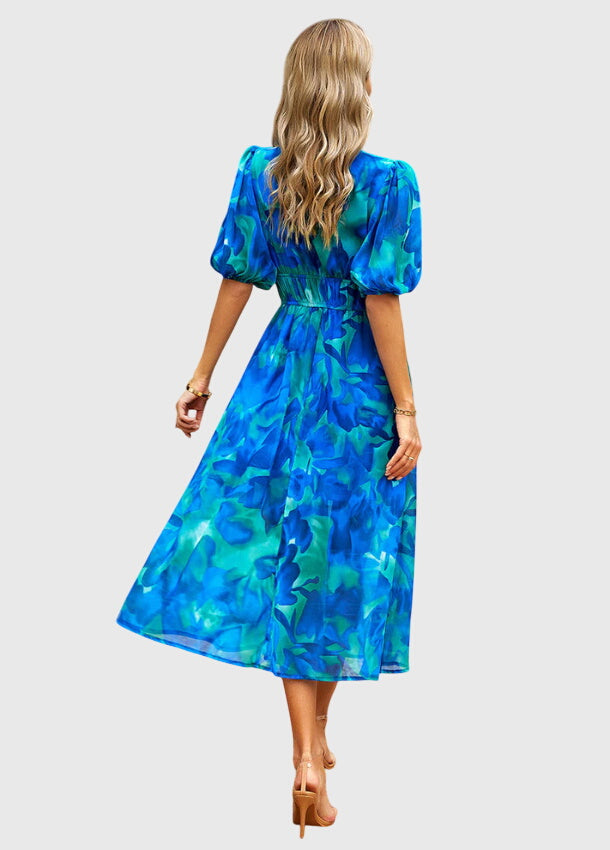 Vayla | Flattering Floral Midi Dress
