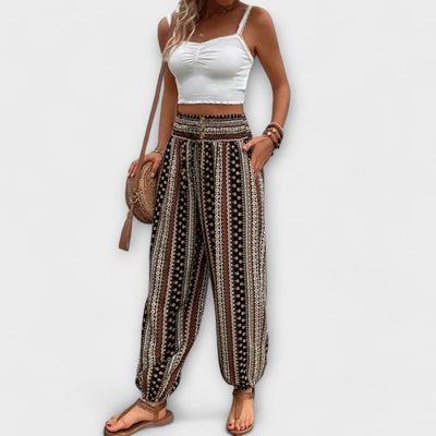 Vayla | Trousers with Ethnic Graphic