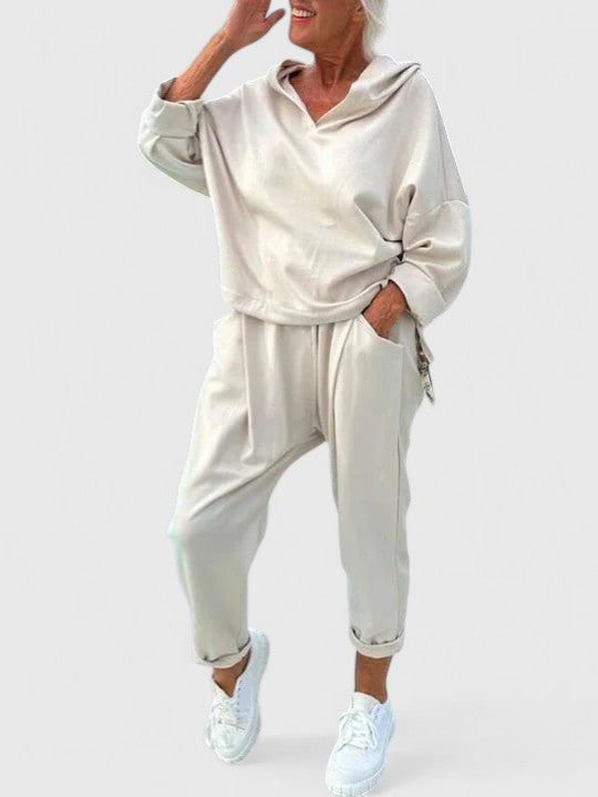 Vayla | Comfortable Hooded Sweatshirt Set