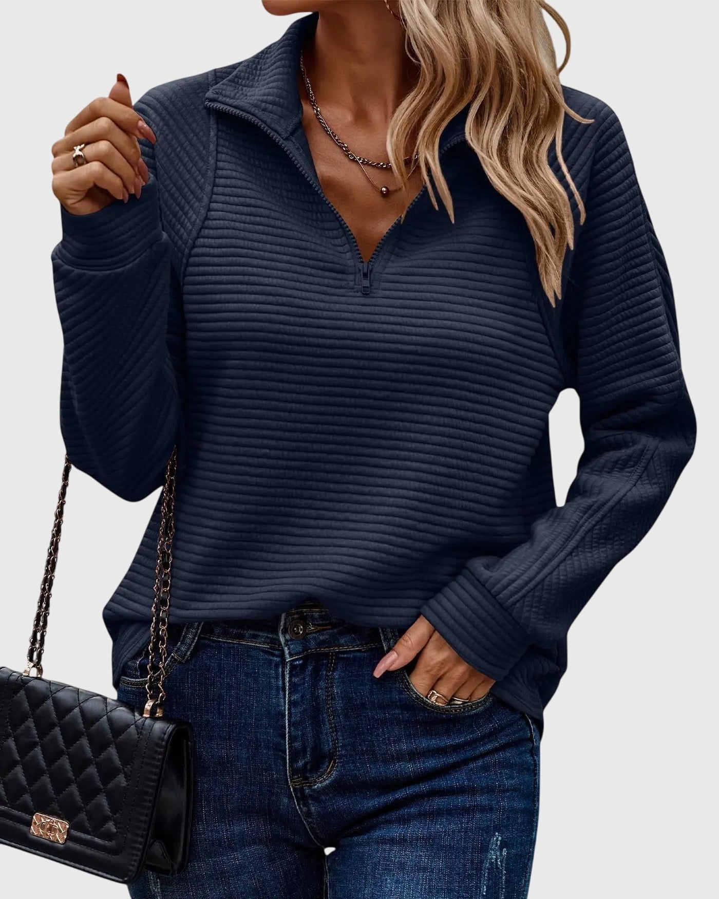 Vayla | Elegant Sweater with Zipper