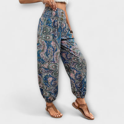 Vayla | Trousers with Ethnic Graphic