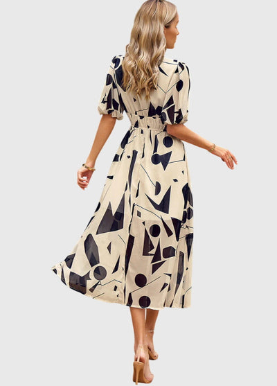 Vayla | Flattering Floral Midi Dress