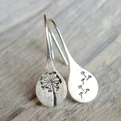 Vayla Elegant Silver Earrings in Dandelion Leaf Design |