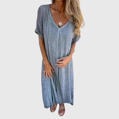 Vayla | Elegant Lightweight V-Neck Dress