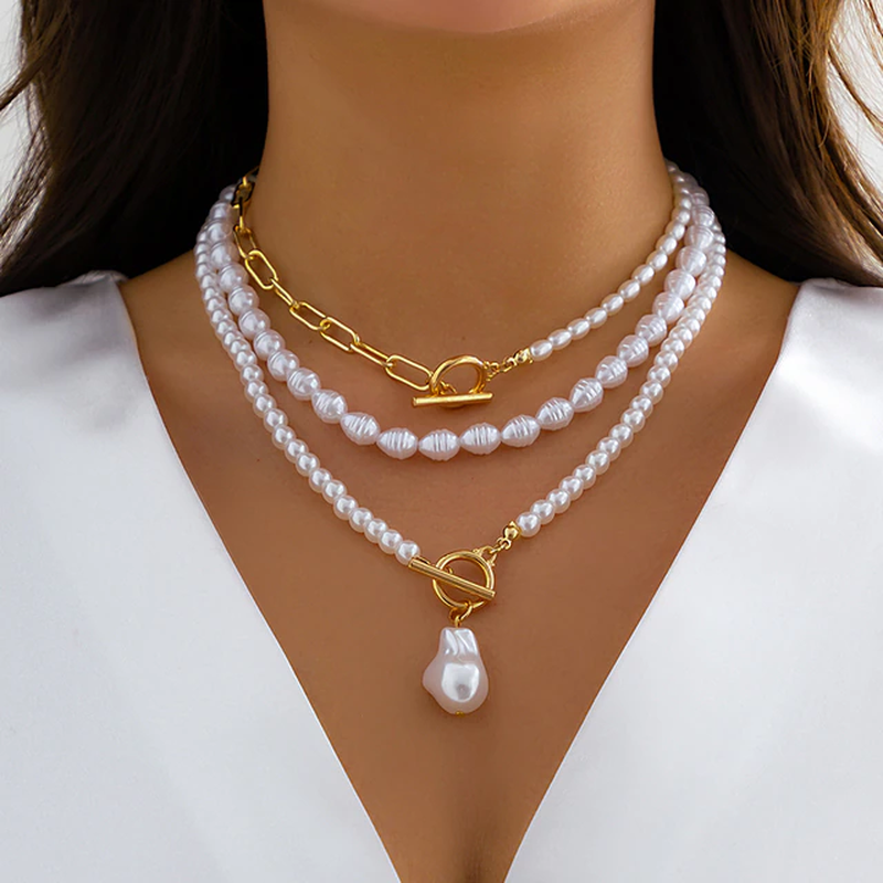 Vayla | Vintage Pearl Necklace in Multi-Layer Design