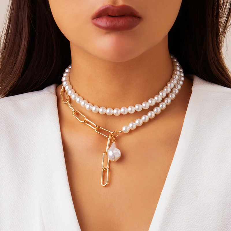 Vayla | Vintage Pearl Necklace in Multi-Layer Design