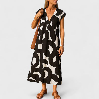 Vayla | Flowing V-Neck Dress